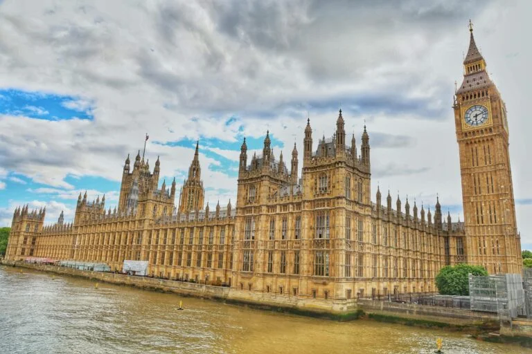 London Parliament Building Day View - London Attractions