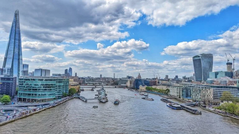 london_View from top of Tower bridge