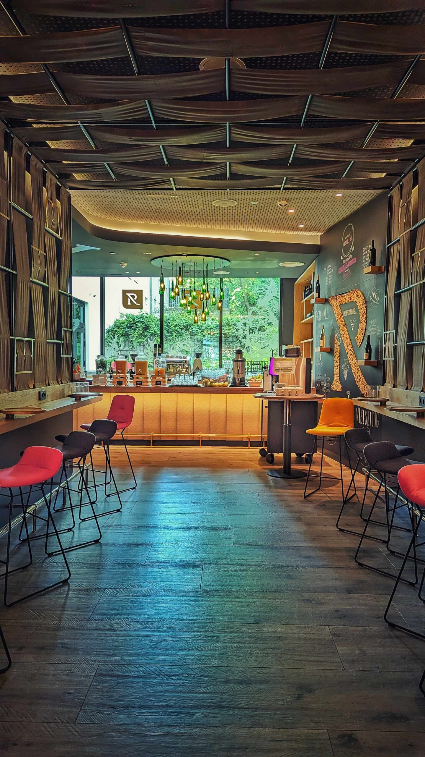 mercure_hotel_berlin_bar