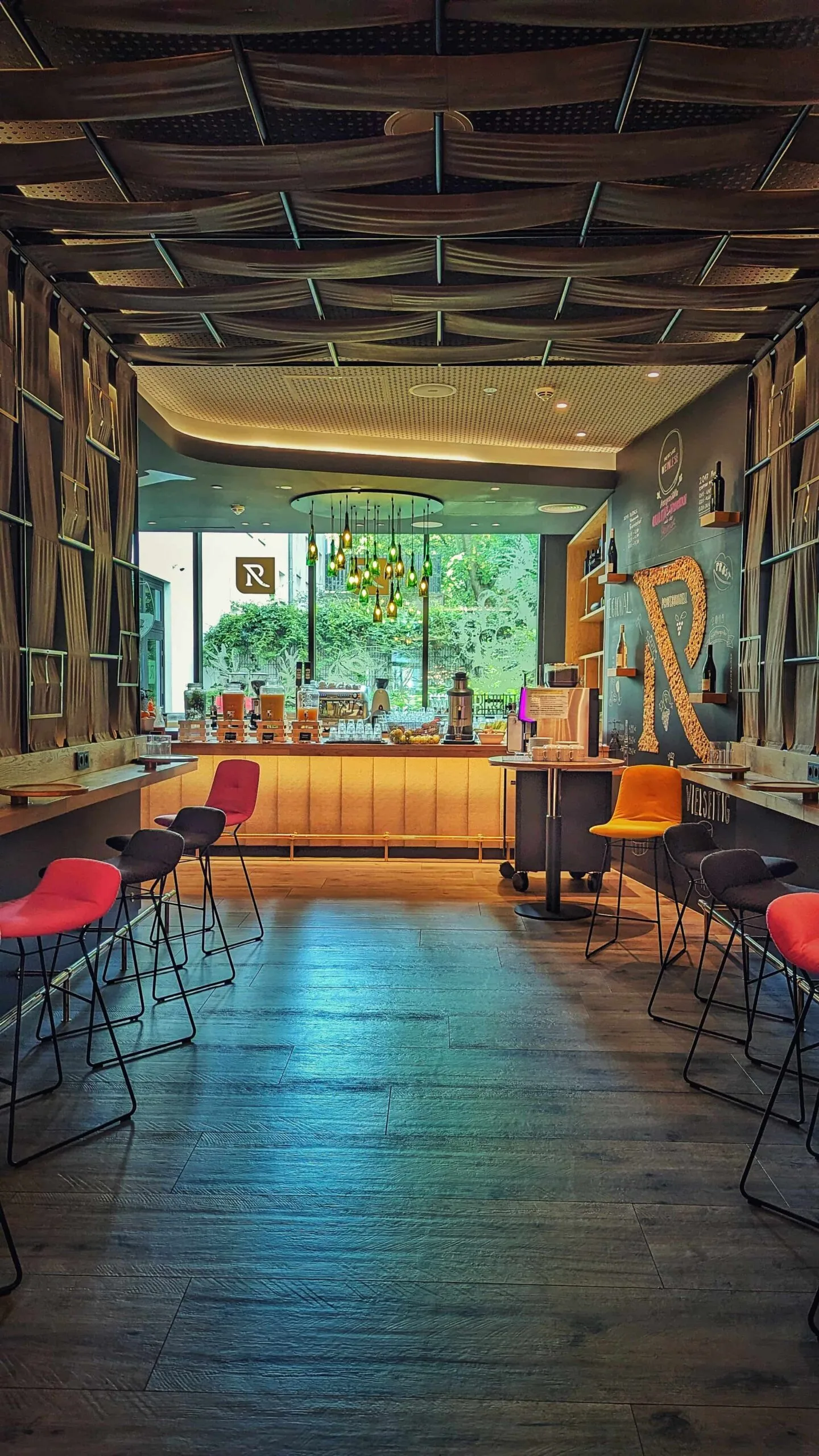 mercure_hotel_berlin_bar