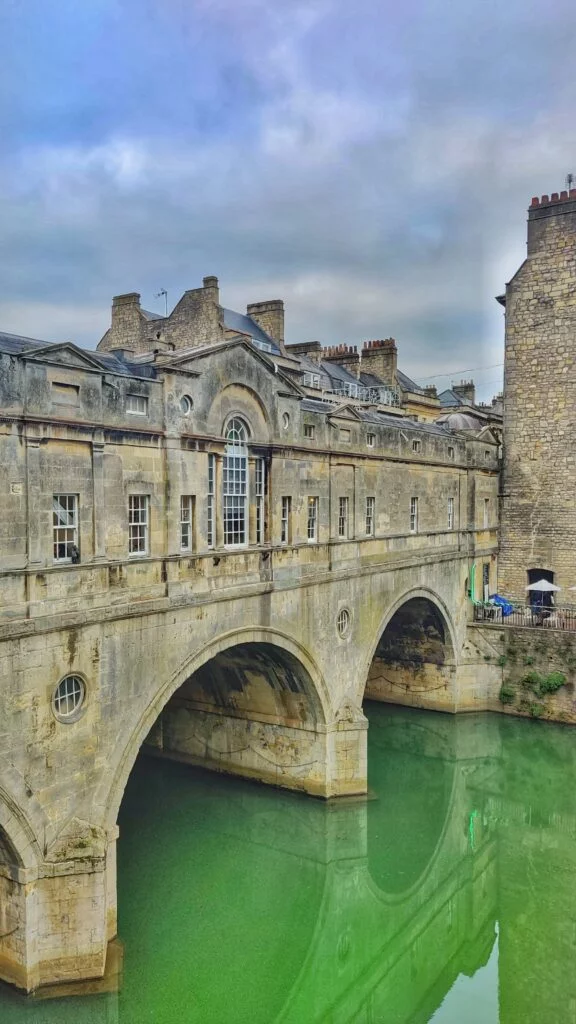 the_pulteney_bridge_potrait_closeup_view the_pulteney_bridge_potrait_closeup_view
